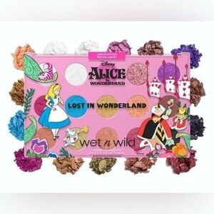 Wet N Wild Alice Lost In Wonderland Collection Eyeshadow Face Palette NWT LTD